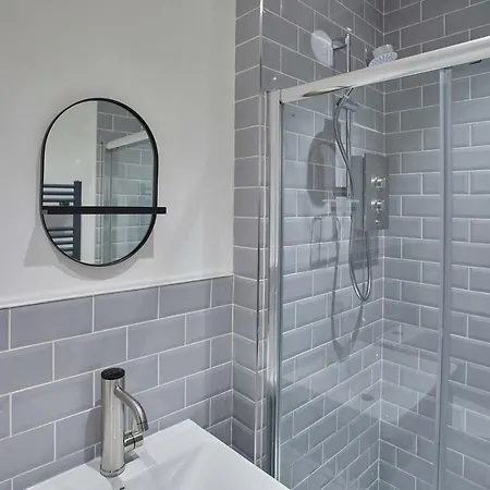 Apartment Host & - Routh Walk *